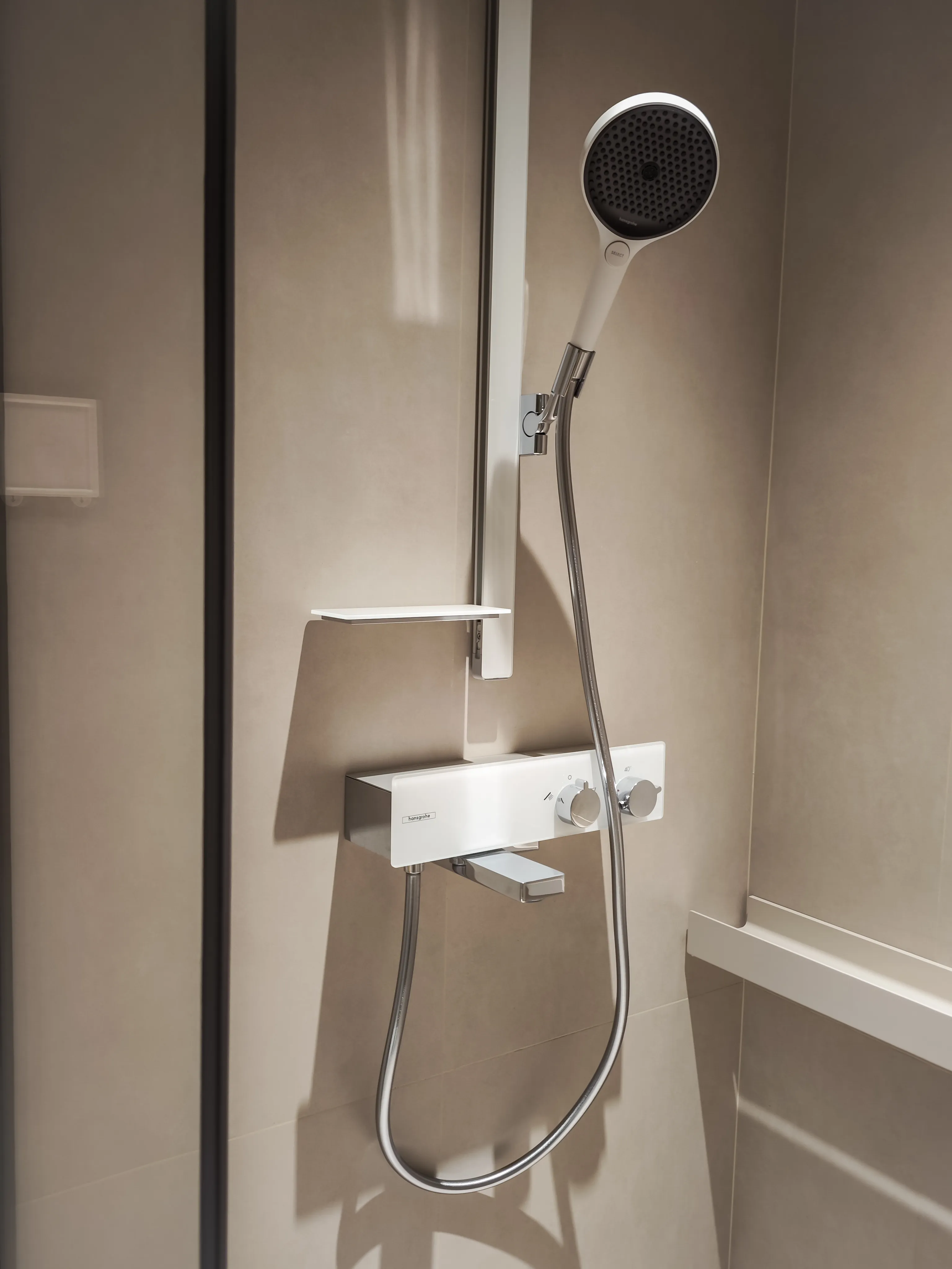 Foshan - Cloudline Elegance - Image 3