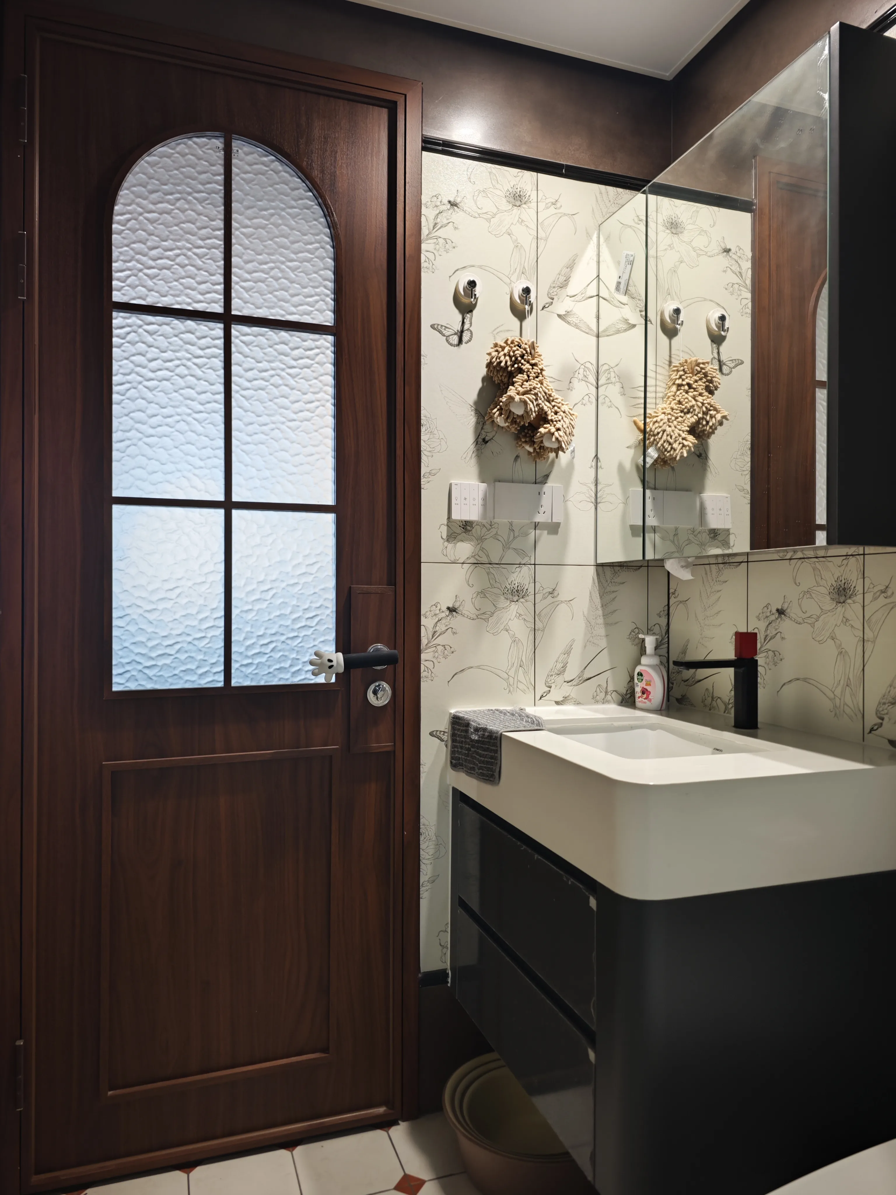 Guangzhou - Modern Retro - Image 14