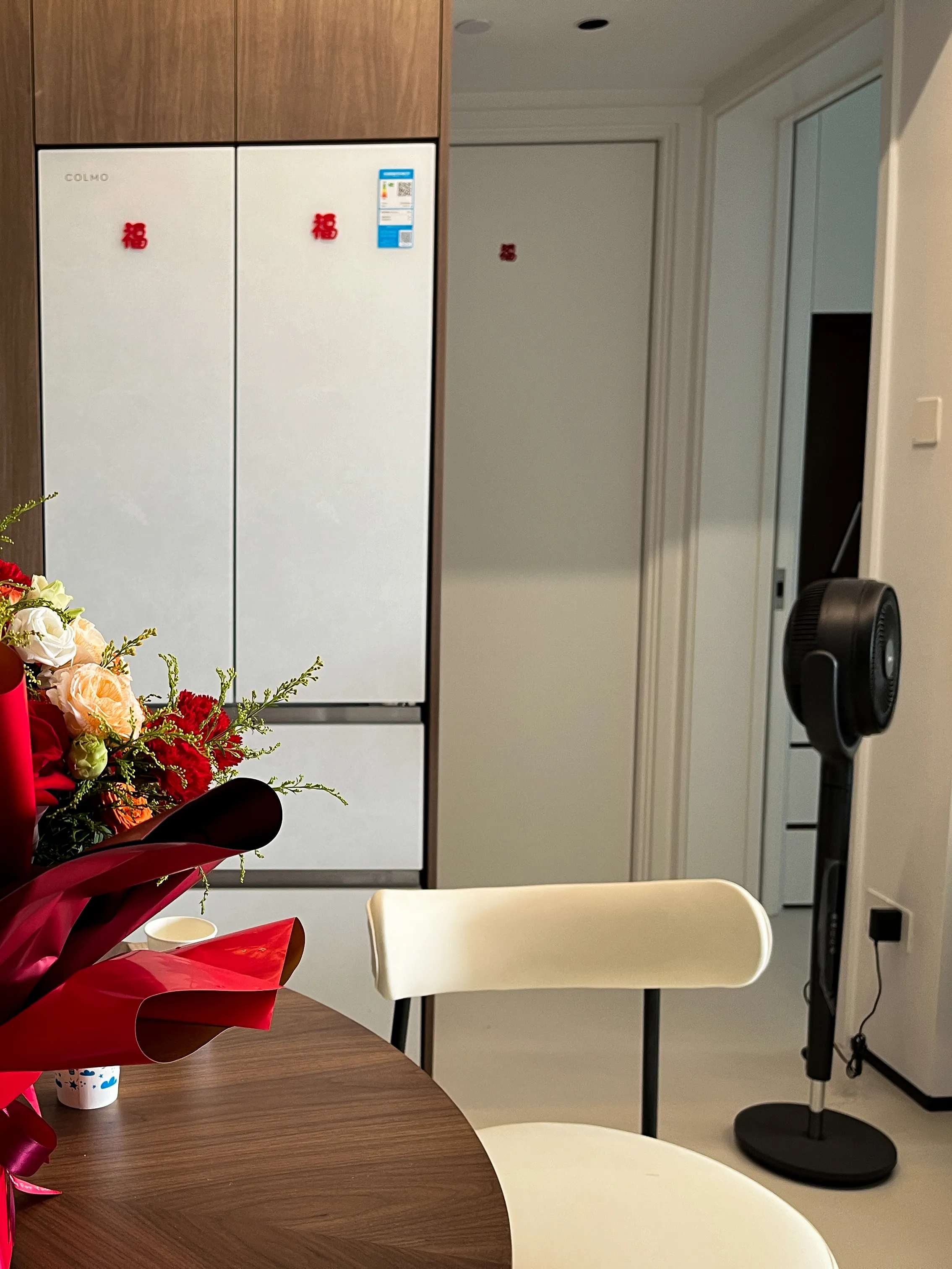 Shenzhen - Warm and Bright - Image 3