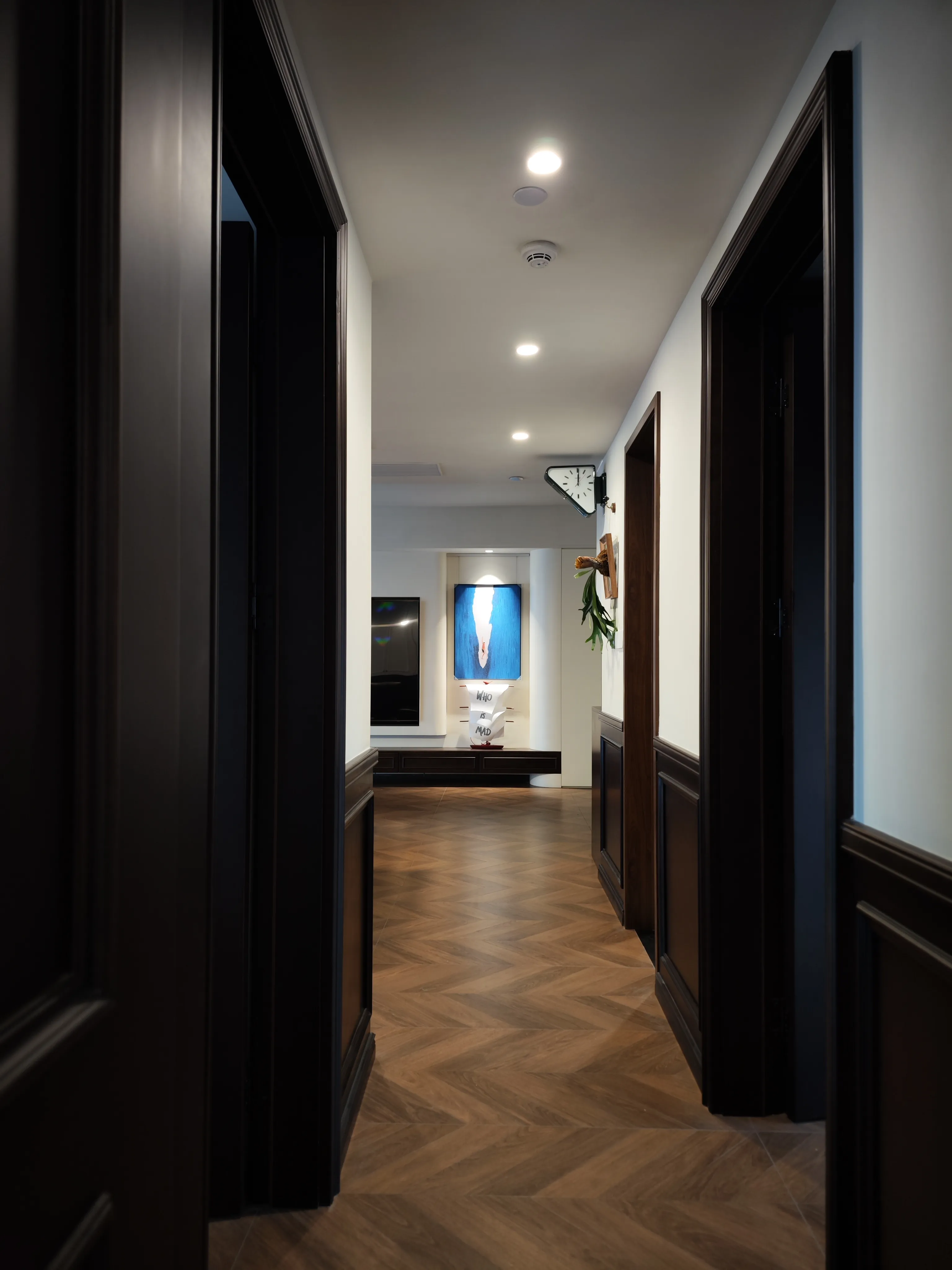 Vintage Apartment with Dark Wood Tiles - Vintage Corridor with Dark Wood Tiles 1