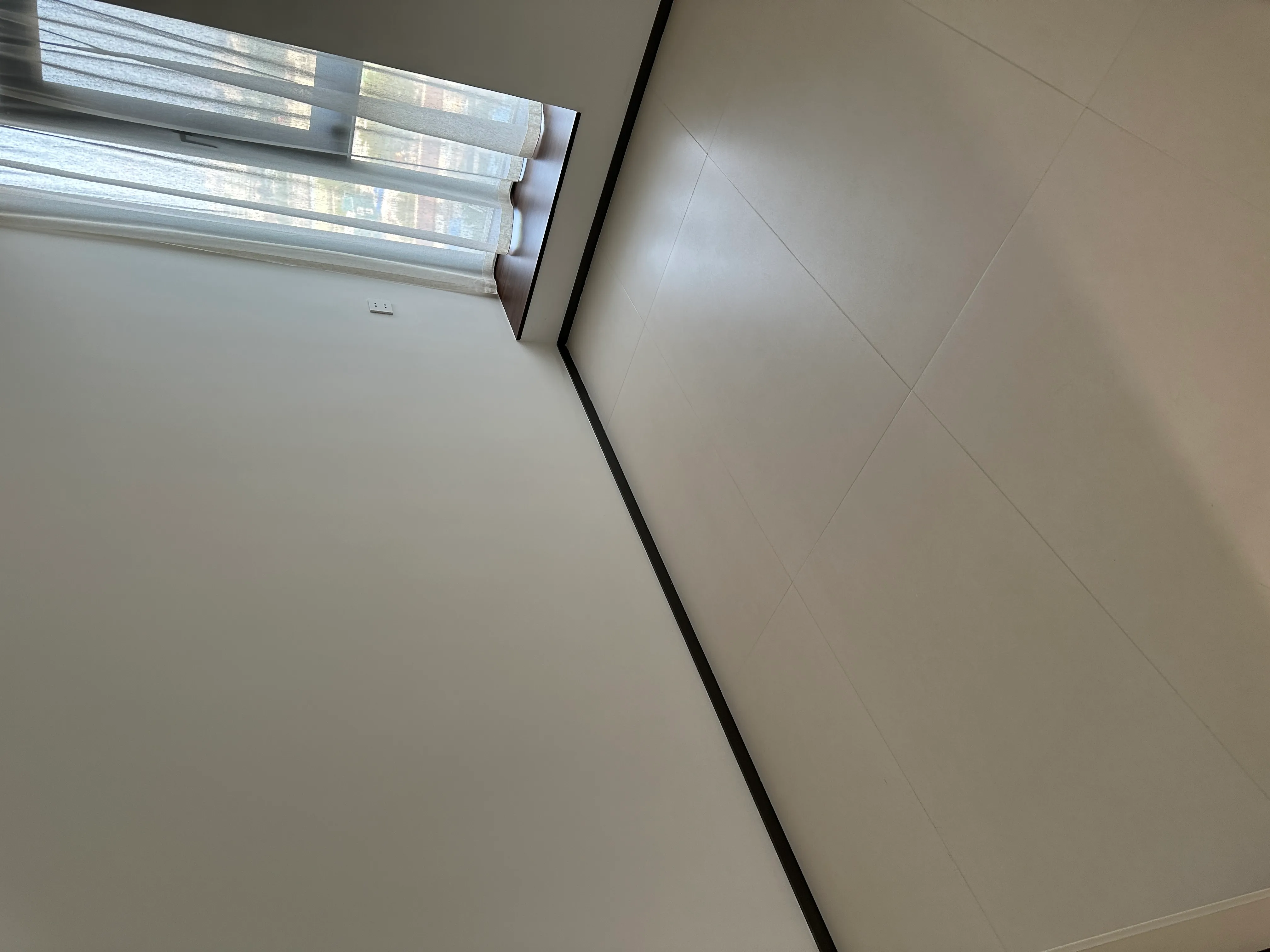 Zhuhai - Minimal White Space - Image 15